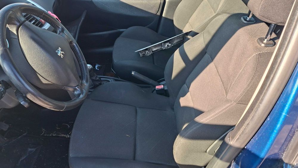 Peugeot 207 CZĘŚCI – Silnik, Skrzynia, Wnętrze, Blacharka, Felgi
