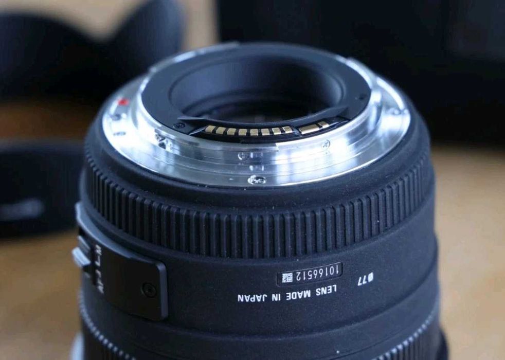 SIGMA 50MM F1.4 EX DG HSM canon EF [Full Frame]