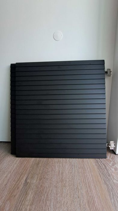 2 portas STUDSVIKEN para estrutura BESTA