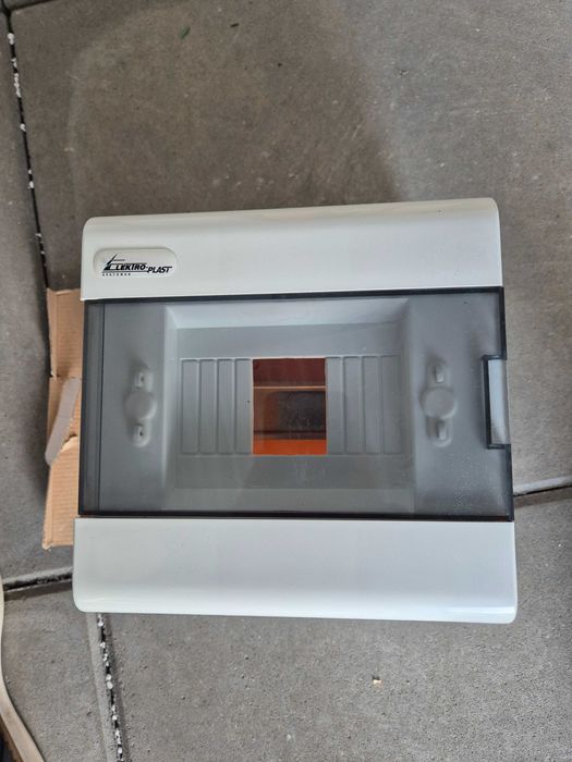 Rozdzielnia podtynkowa SRP 6  2.1 ELEKTRO - PLAST