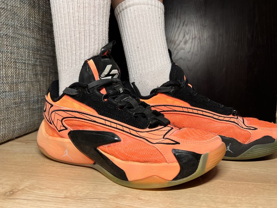 Кросівки Nike Luka 2