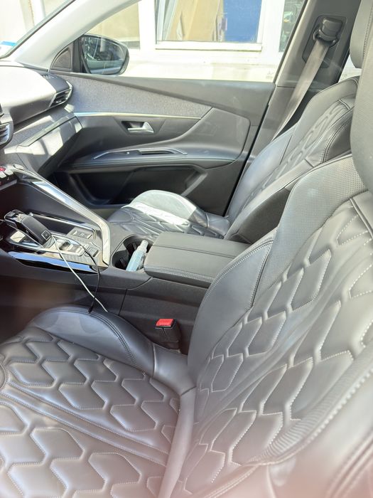 Peugeot 5008 2022 45km Pele
