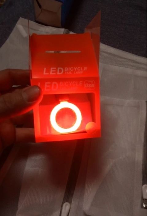 Ліхтар задній для велосипеда