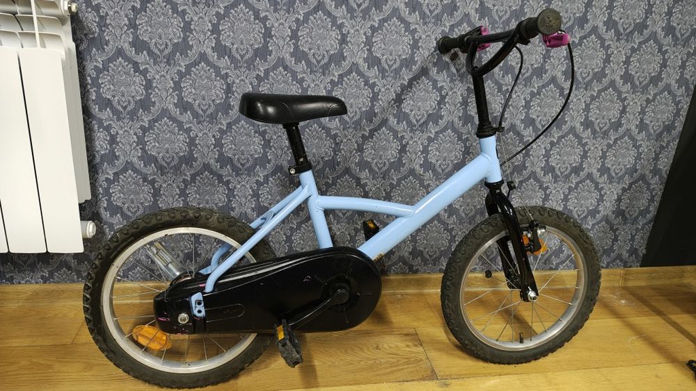 Rower dla dzieci 16" + kółka podtrzymujące  + drążek do nauki jazdy