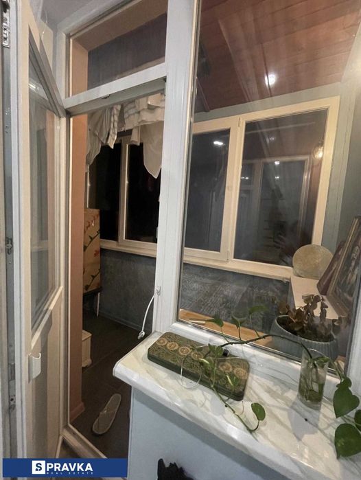 Продам квартиру ЖМ радужный 2 ком 90 м2