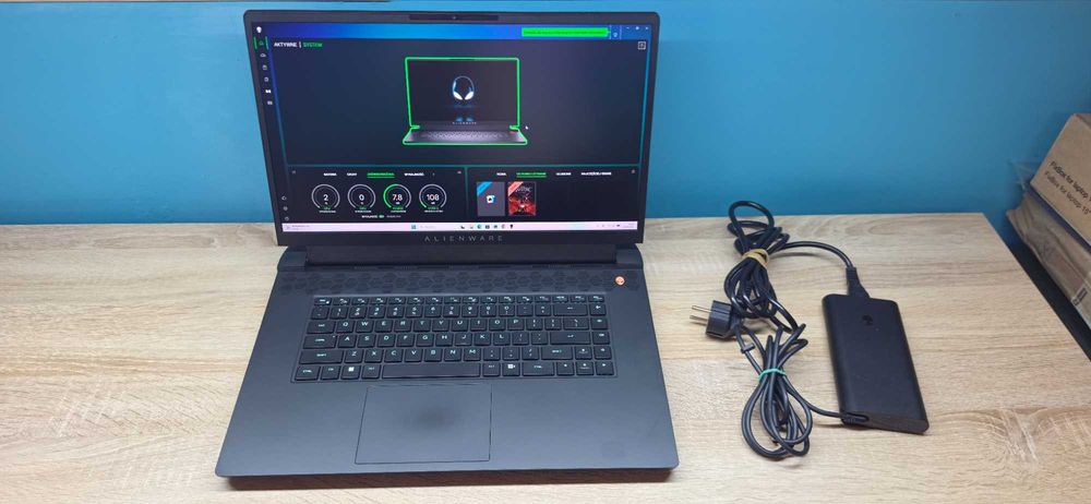 Dell Alienware M17 R5 17", Ryzen 7 6800H, RTX 3070Ti 8GB, 16GB Ram, 1TB dysk