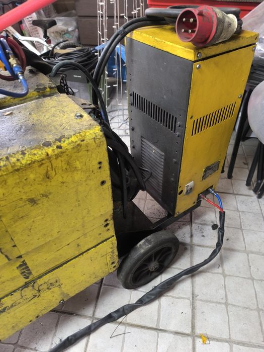 Máquina soldar CEA 370A Mig