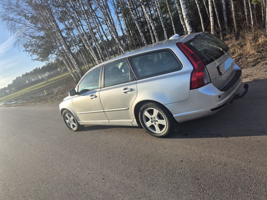Volvo v50  2.0  D  2009 rok