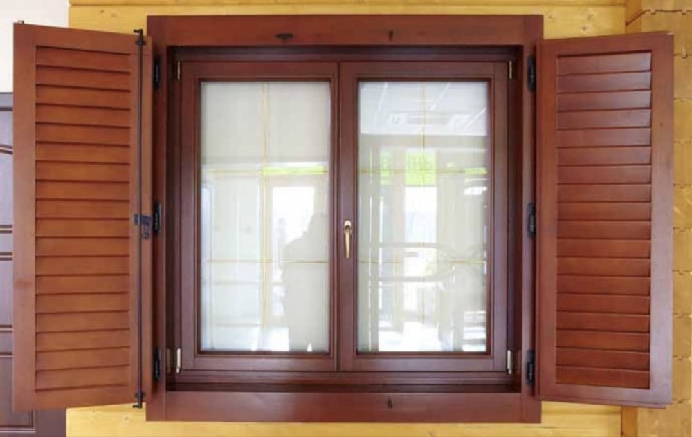 Продам деревʼяні вікна зі склопакетом