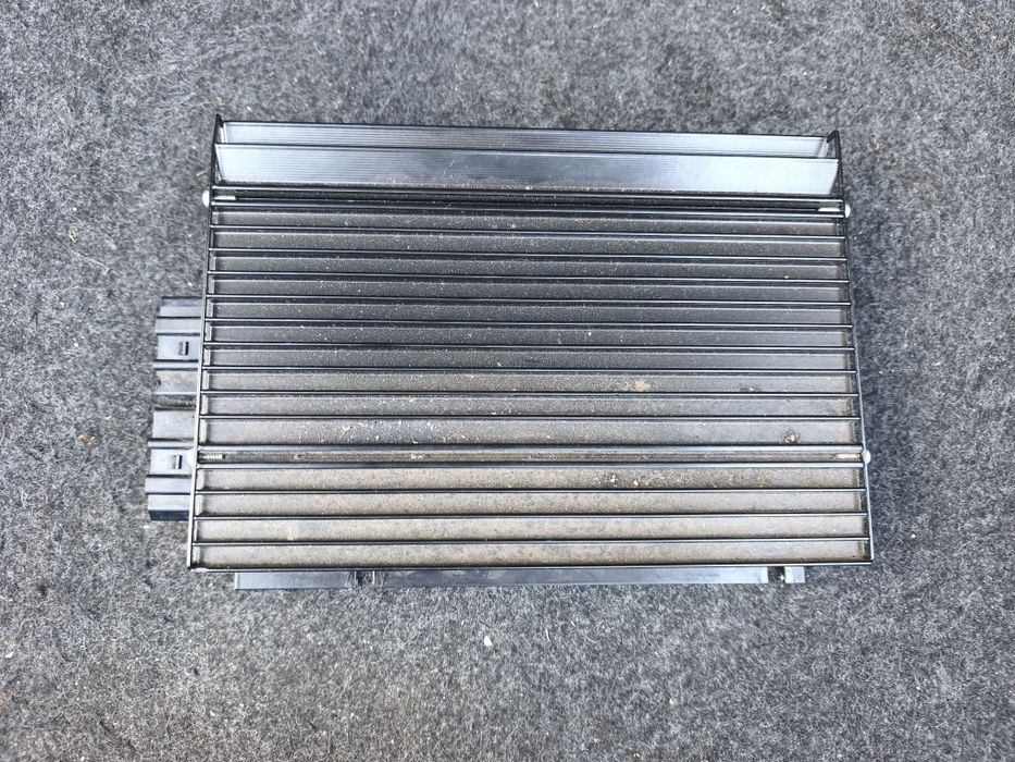 Wzmacniacz skoda octavia sound system