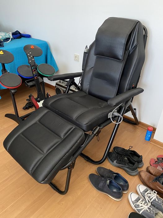 Cadeira de massagens com comando