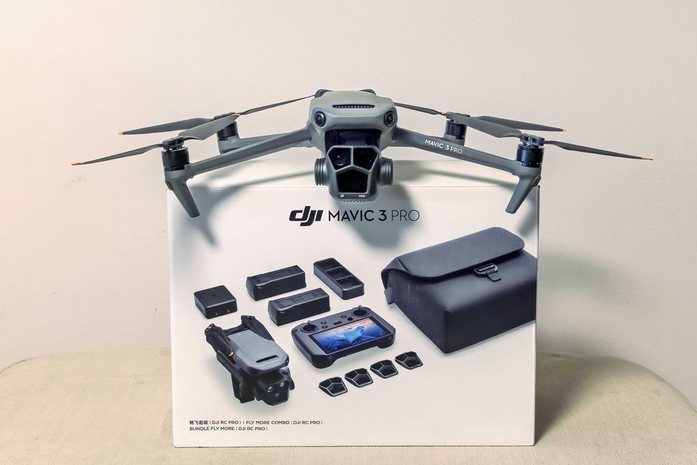 DJI Mavic 3 PRO Fly More Combo ( RC PRO )