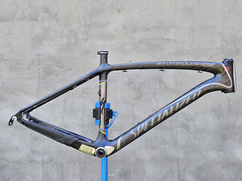 Карбонова рама Specialized Stumpjumper