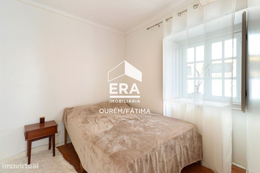 Moradia T4 em Torres Novas