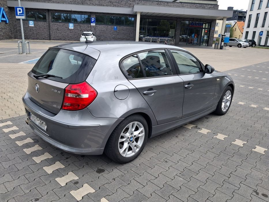 REZERWACJA DO 26.09  Śliczne BMW E87 , 2.0 D , 2010r, serwisowane, świeżo po wymianie rozrządu