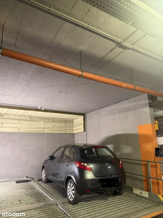 Wynajmę miejsce postojowe w hali garażowej ul.Garbary Esencja - Widok 2