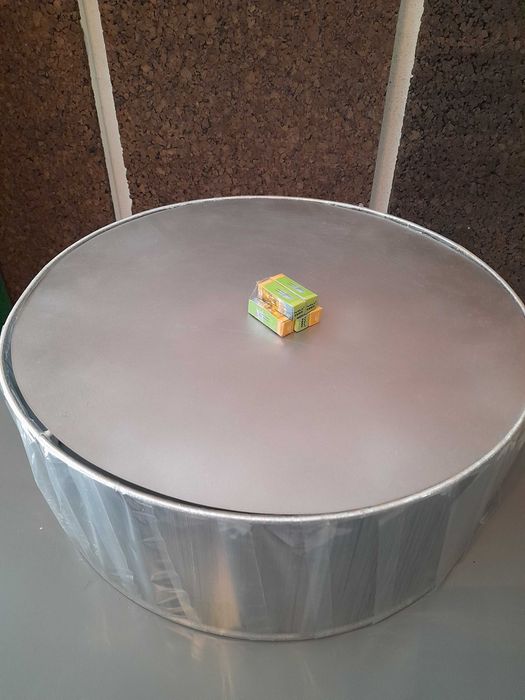 Candeeiro redondo de teto 50cm diâmetro prateado e espelhado Novo em caixa