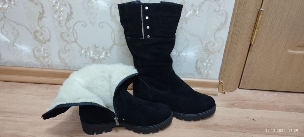 Зимові чоботи