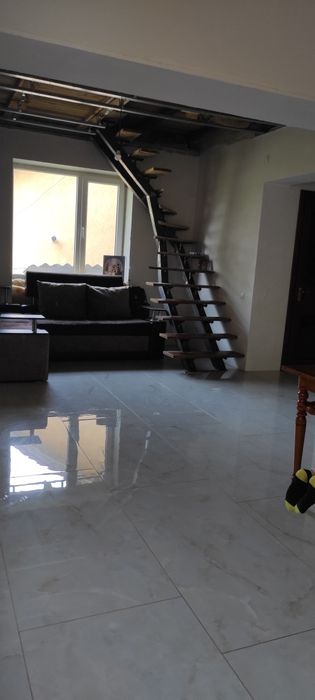 Терміново продається будинок