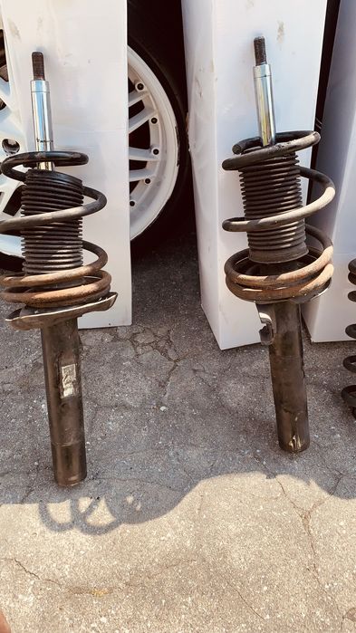 Amortecedores e molas