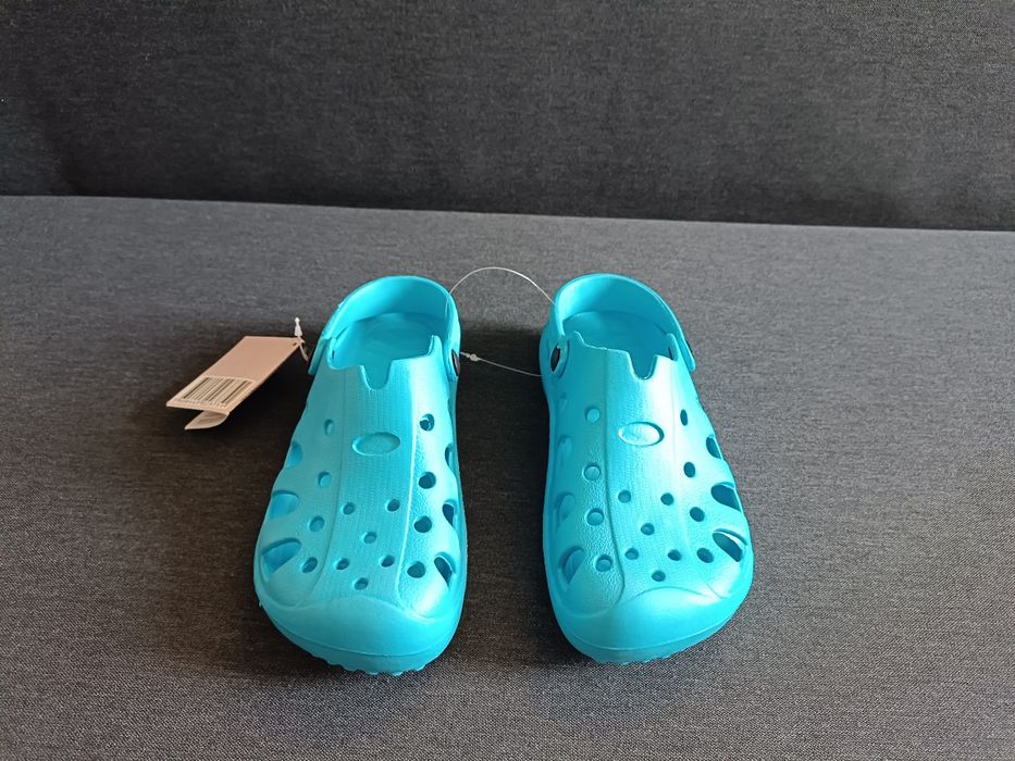 NOWE Klapki ogrodowe, na basen tzw Crocsy dziewczęce roz. 34