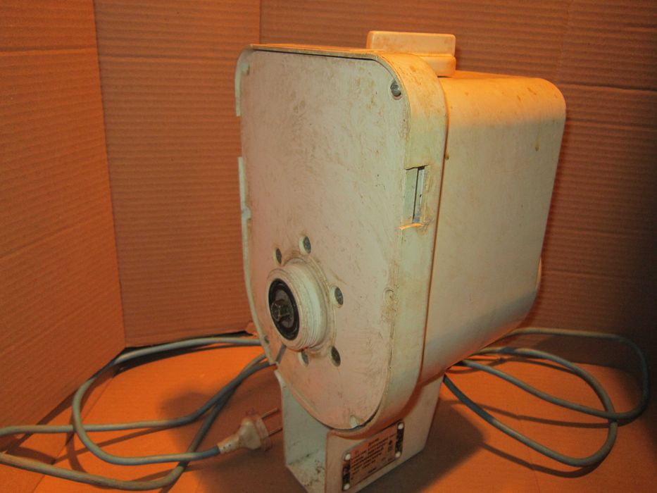 электродвигатель стиралкиДЕСНА СМ-1