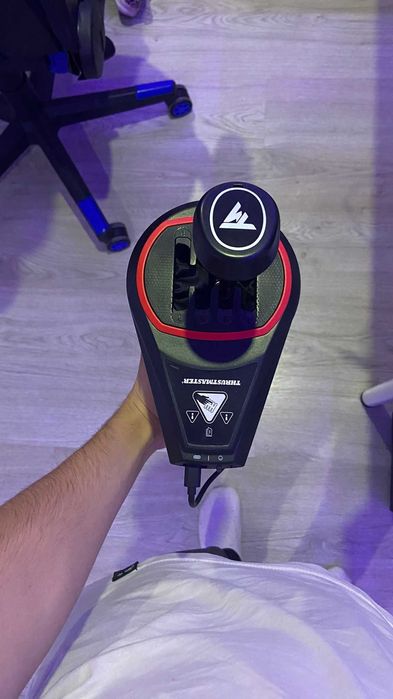 Volante com Pedais Thrustmaster T300RS GT Edition NOVO