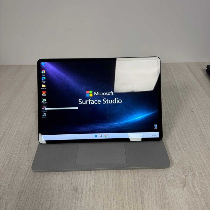 Microsoft Surface Studio 14 Touch 120Hz i7-11370H 32GB 1TB RTX 3050Ti