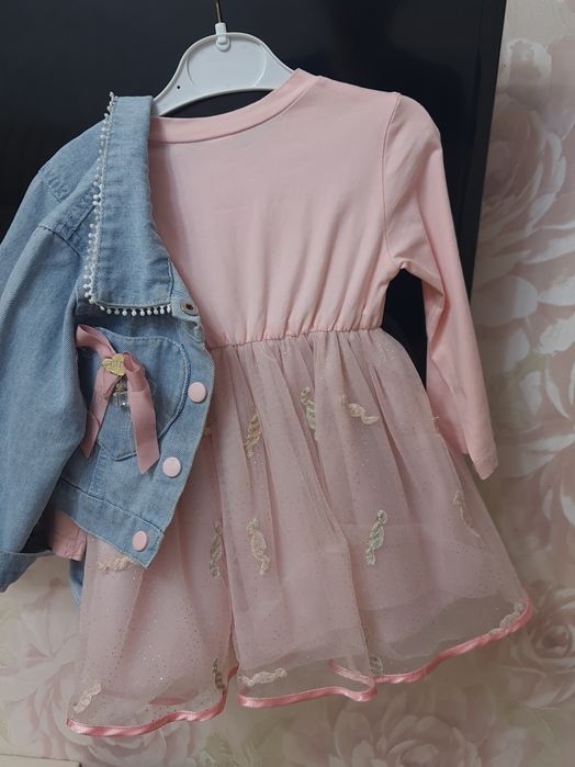 Нарядное платье с джинсовым пиджачком