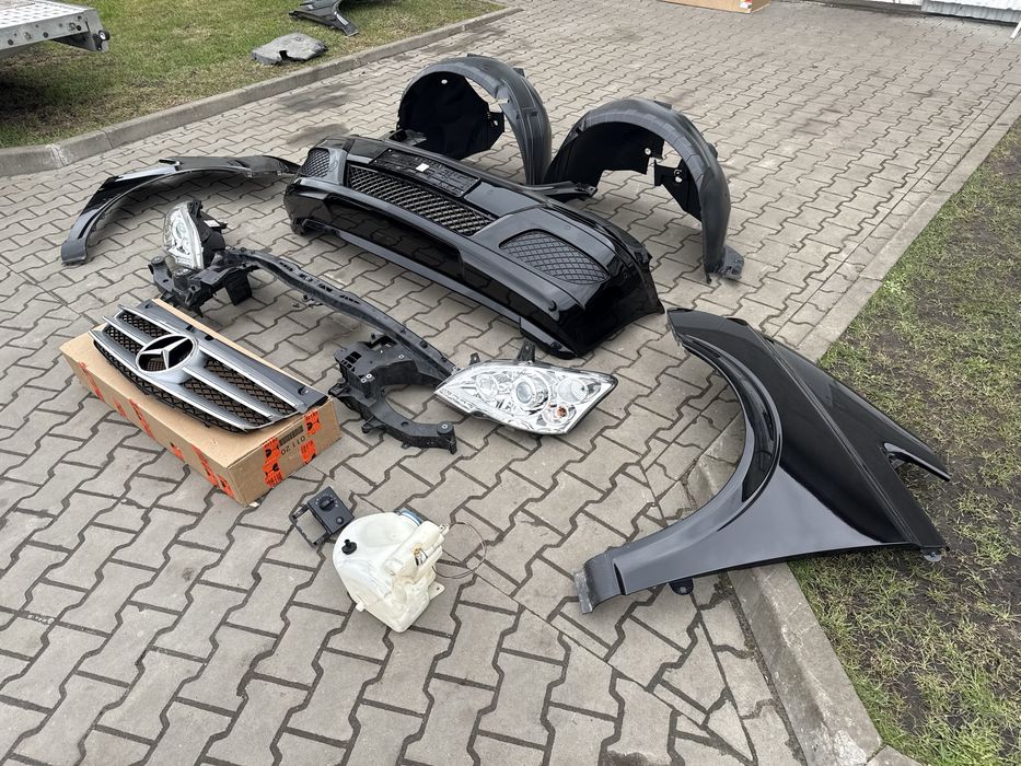 Бампер  W639 комплект рестайлингу (фара крило телевізор) Viano Vito 639