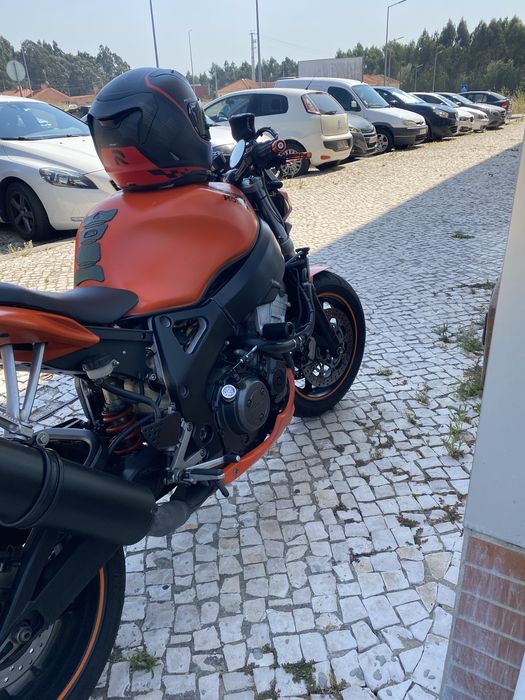 Honda cbr 900rr