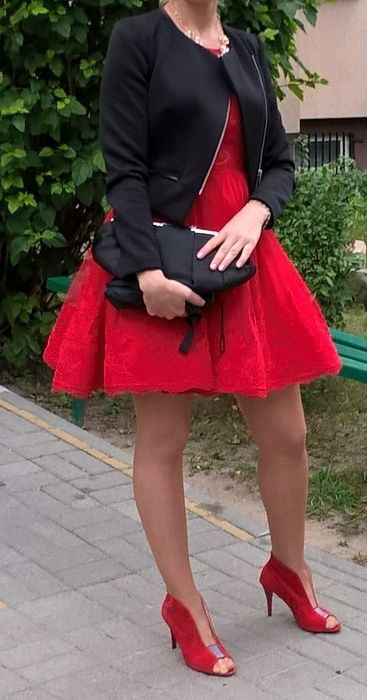 Sukienka Monika ze sklepu pretty women r 38