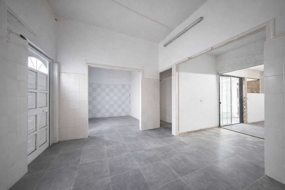 Moradia Térrea T2+2 Com Anexos e Quintal