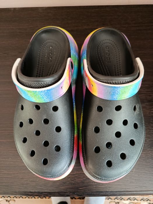 Продам оригінальні crocs