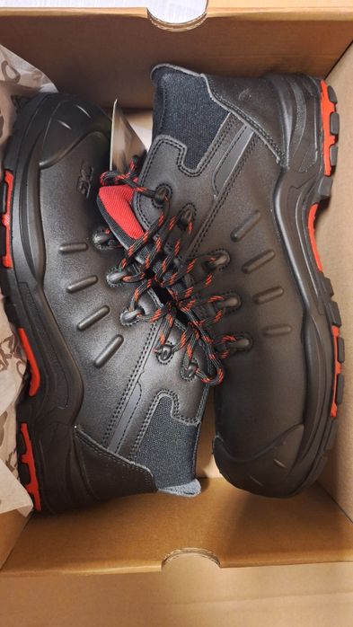 Buty robocze skórzane z noskami CXS ore s3