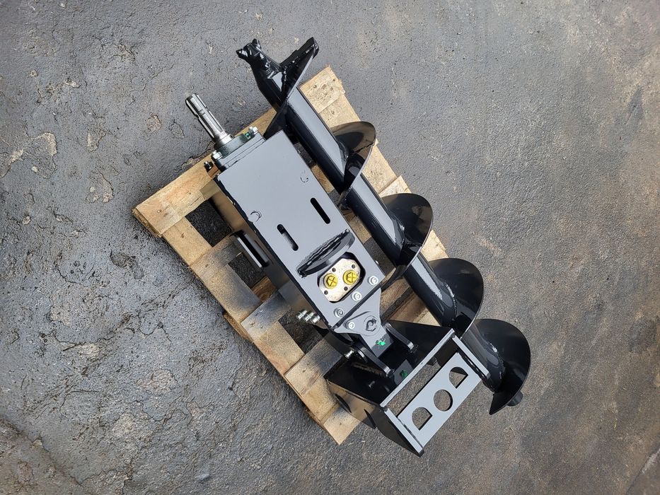 Wiertnica glebowa z silnikiem hydraulicznym 21KW