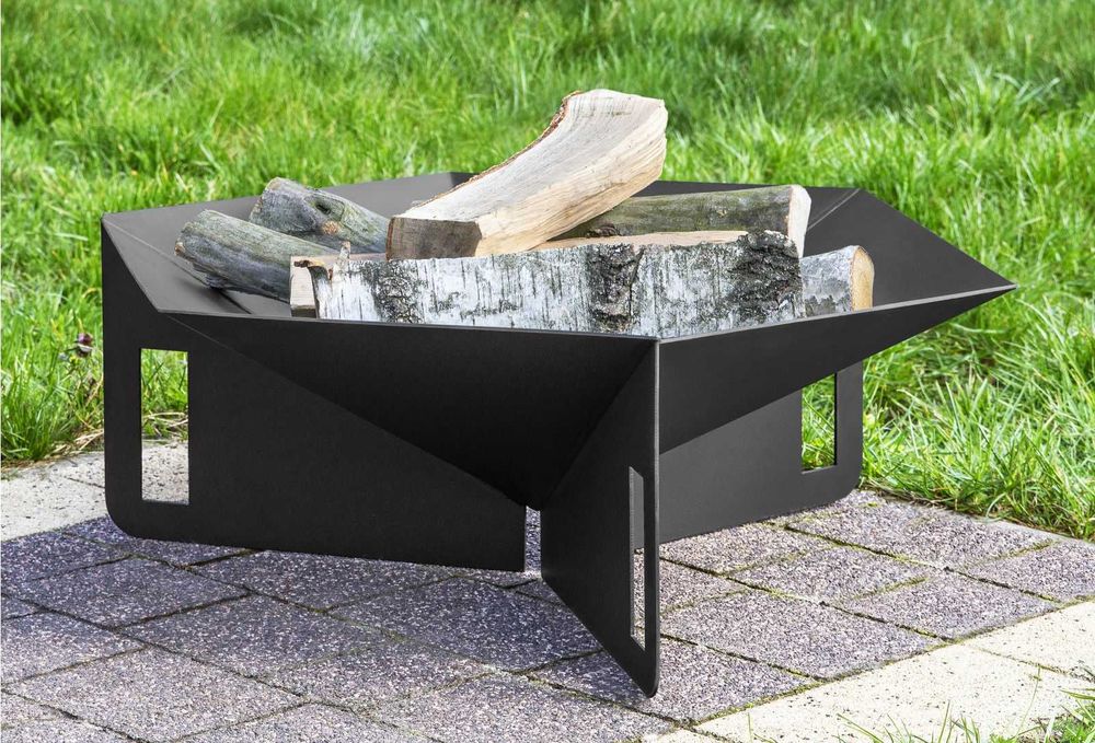 Palenisko ogrodowe cześciokątne na trójnodze