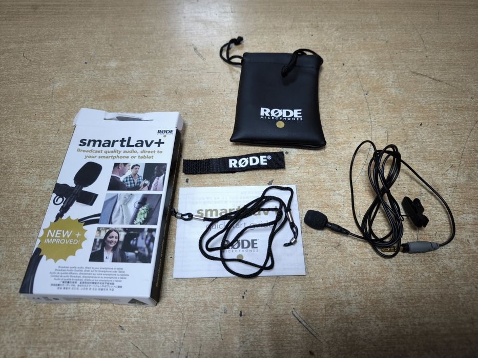 Петличный микрофон RODE smartLav+