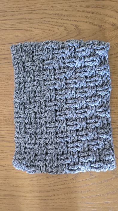 Komin, szal ręczna robota