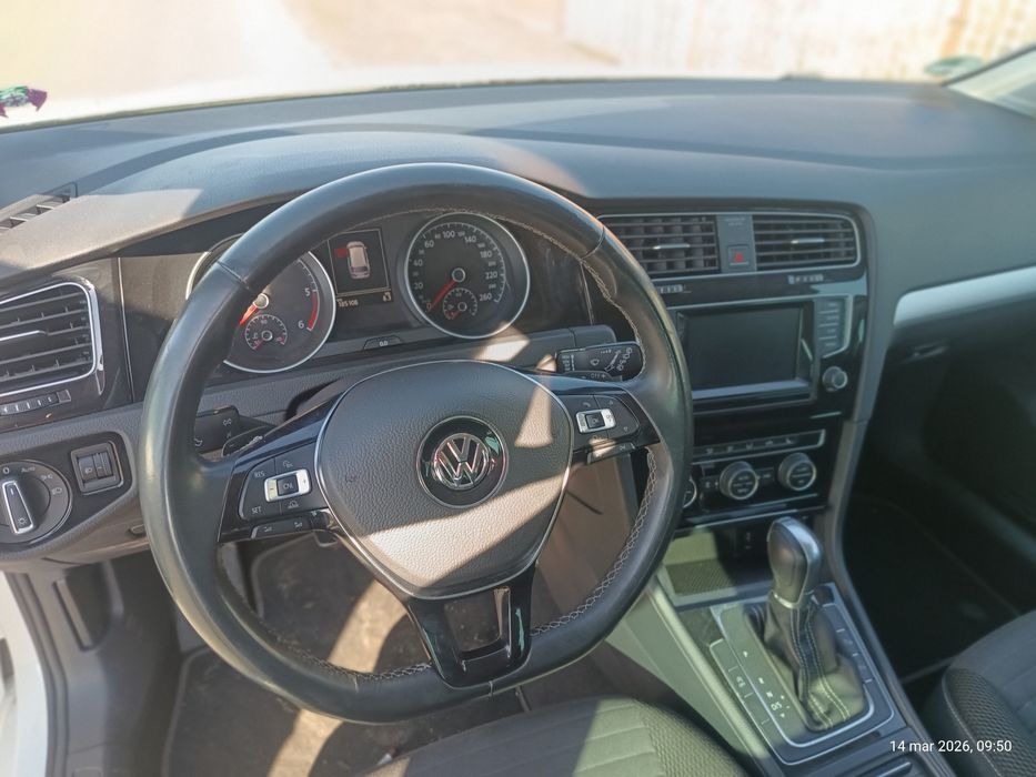 Volkswagen Golf Vll