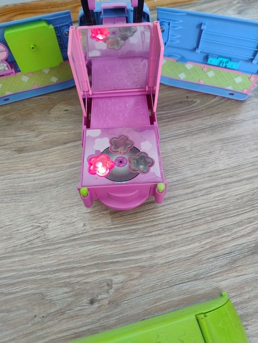 Zabawki Polly  domek i samochód