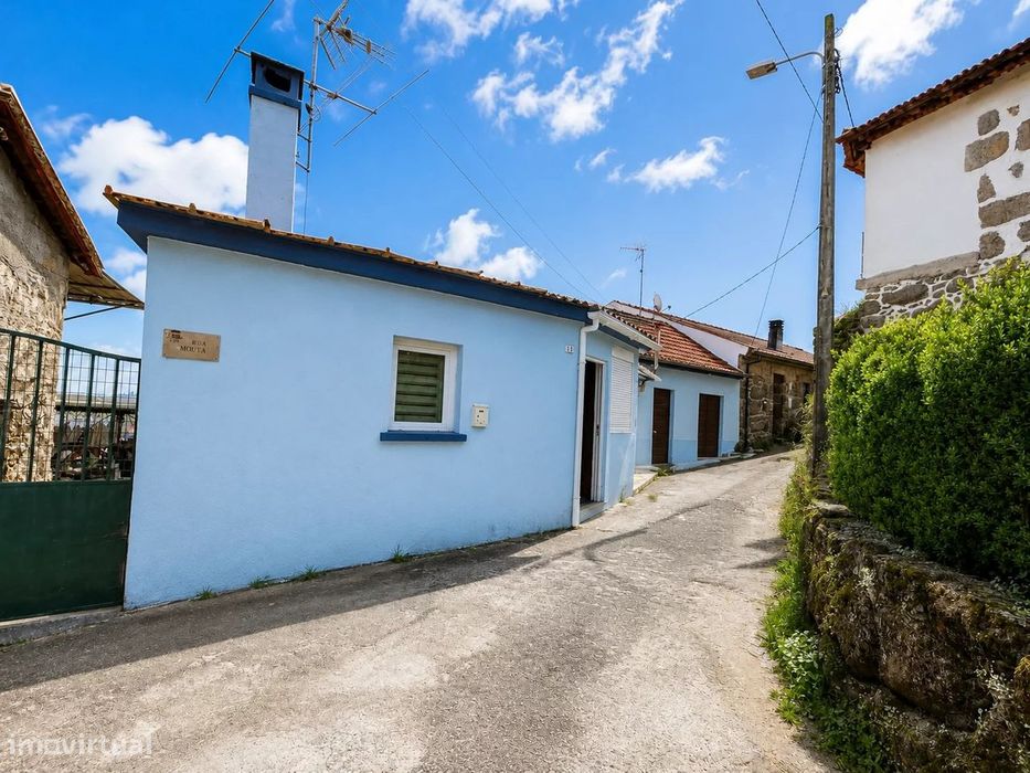 Moradia T2 Térrea em Canas de Santa Maria