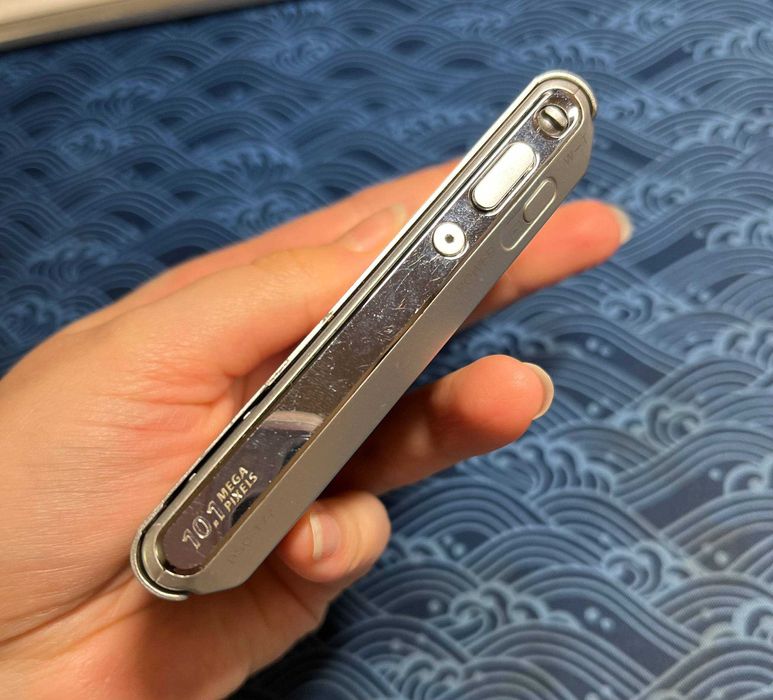 Цифрова камера Sony Cyber-shot DSC-T77 (повний комплект)