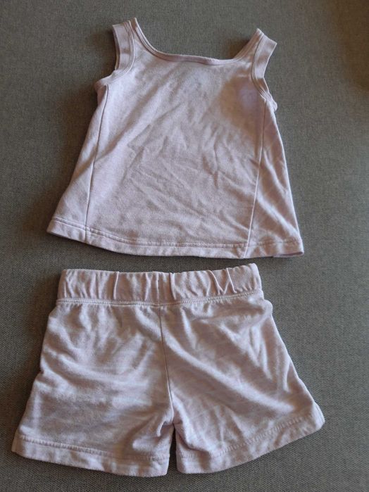 Conjunto Calções e top NIKE para menina