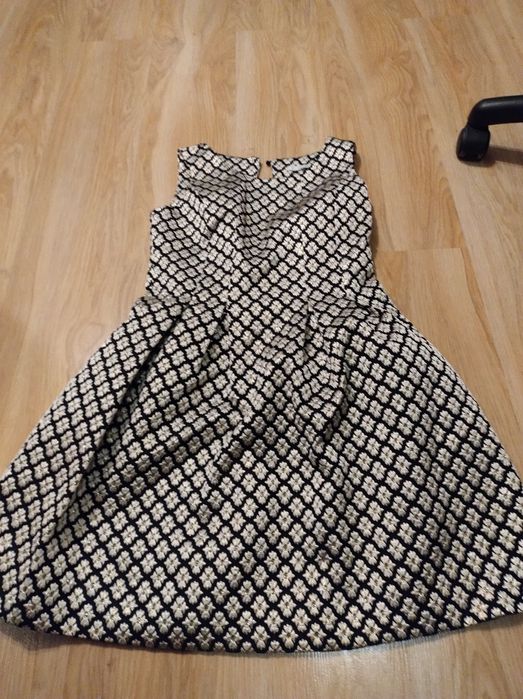 Piękna sukienka ego M