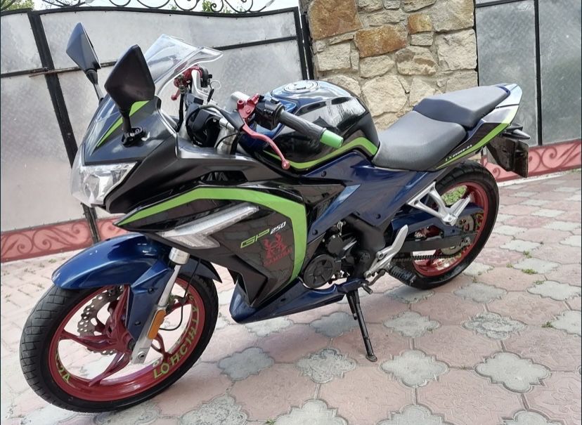 Продам loncin gp250.