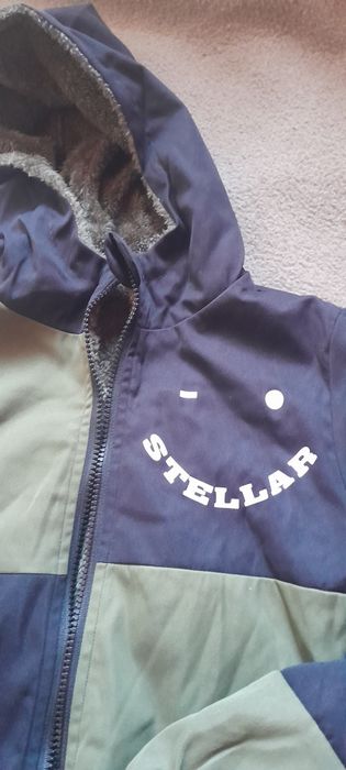 Продам легкую мягенькую курточку