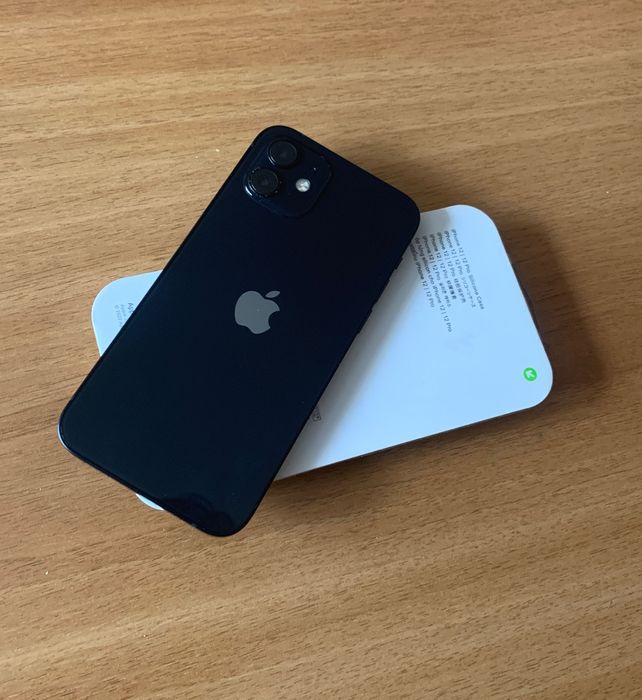 Iphone / Айфон 12 128gb black 84% батарея хороше б/в