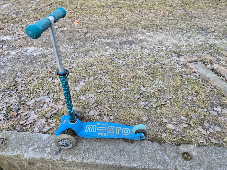 Hulajnoga Micro, świecące koła