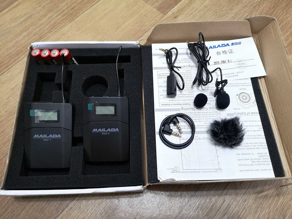 Петлічна радіосистема Mailada WM 8 (бездротовий мікрофон)
